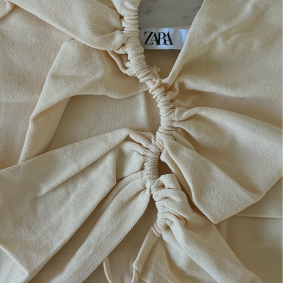 Zara knit cutout halter top🍨 - Picture 8 of 8